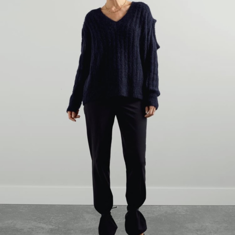 Alpaca and wool knitwear